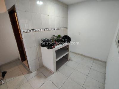 Casa de 5 alcobas en venta en Bosa Islandia, Bogotá, 72 m² · foto 5 de 20