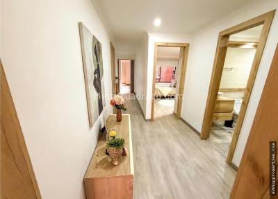 Apartamento de 3 alcobas en venta en Los Rosales Chico, Bogotá, 135 m² · foto 4 de 18