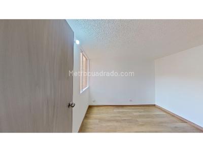 Apartamento de 3 alcobas en venta en Hogares, Soacha, 50 m² · foto 12 de 16