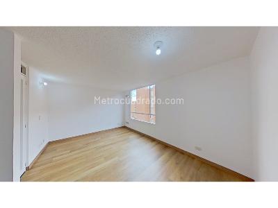 Apartamento de 3 alcobas en venta en Hogares, Soacha, 50 m² · foto 4 de 16