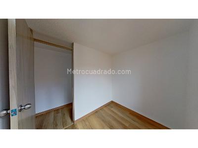 Apartamento de 3 alcobas en venta en Hogares, Soacha, 50 m² · foto 7 de 16