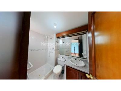 Apartamento en venta en Los Cedros, Bogotá · foto 10 de 20