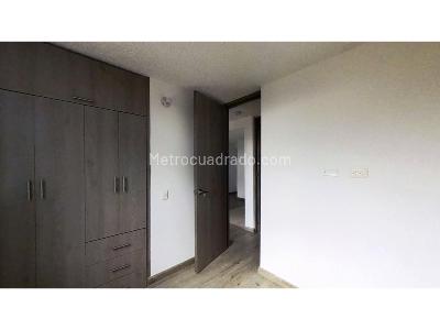 Apartamento en venta en Madelena, Bogotá · foto 8 de 19