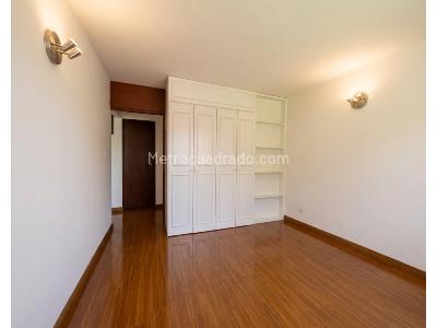 Apartamento de 3 alcobas en arriendo en Recodo Del Contry, Bogotá, 81 m² · foto 7 de 17