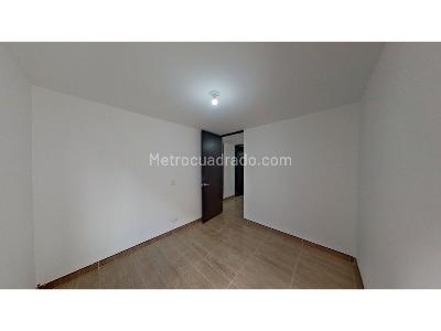 Apartamento de 3 alcobas en venta en Hogares, Soacha, 55 m² · foto 9 de 17