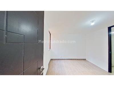Apartamento de 3 alcobas en venta en Hogares, Soacha, 55 m² · foto 13 de 17