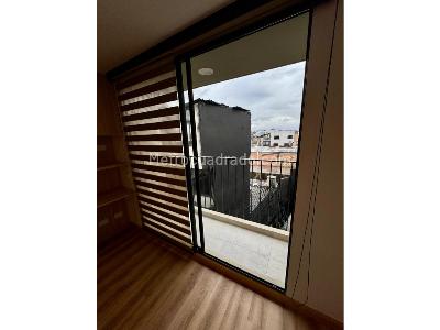 Apartamento de 1 alcoba en venta en Los Alcazares, Bogotá, 24 m² · foto 7 de 14