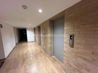 Apartaestudio en venta en Chapinero Alto, Bogotá, 27 m² · foto 15 de 20