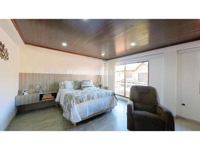 Casa de 4 alcobas en venta en La Alameda, Chía, 284 m² · foto 18 de 20