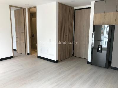 Apartaestudio en venta en Santa Barbara, Bogotá, 40 m² · foto 2 de 11