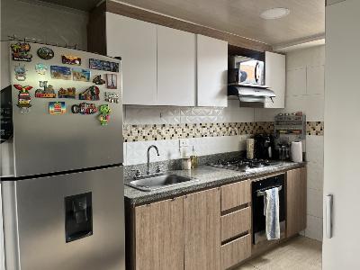 Apartamento en venta en Castilla, Bogotá · foto 11 de 16
