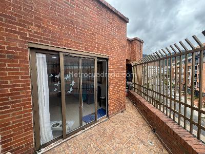 Apartamento de 5 alcobas en venta en Santa Barbara Central, Bogotá, 160 m² · foto 10 de 10