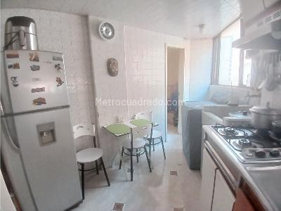 Apartamento de 3 alcobas en venta en Acevedo Tejada, Bogotá, 90 m² · foto 17 de 20