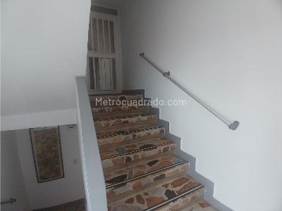 Apartamento de 3 alcobas en venta en Acevedo Tejada, Bogotá, 90 m² · foto 18 de 20