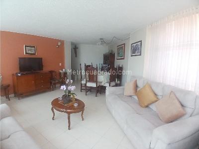 Apartamento de 3 alcobas en venta en Acevedo Tejada, Bogotá, 90 m² · foto 2 de 20