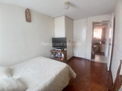 Apartamento de 3 alcobas en venta en Acevedo Tejada, Bogotá, 90 m² · foto 8 de 20