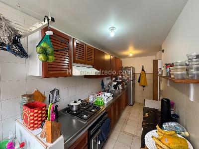 Apartamento de 3 alcobas en venta en Cedritos, Bogotá, 122 m² · foto 3 de 11