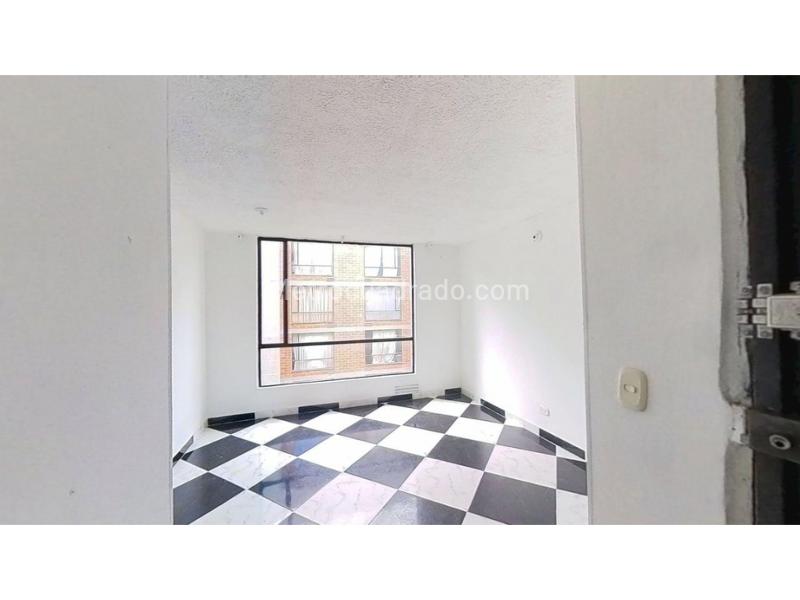 Piso – Soacha, Quintanares, Comuna San Mateo - Vista 2
