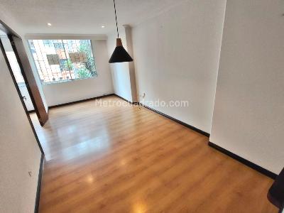 Apartaestudio en venta en Caobos Cedritos, Bogotá, 48 m² · foto 12 de 20