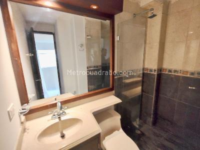 Apartaestudio en venta en Caobos Cedritos, Bogotá, 48 m² · foto 5 de 20