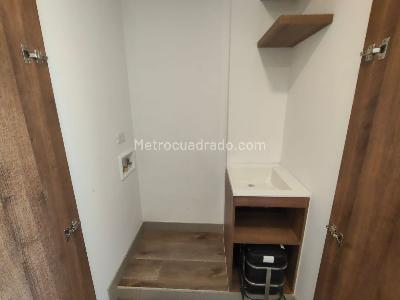 Apartaestudio en venta en Chico Norte Iii, Bogotá, 40 m² · foto 9 de 20