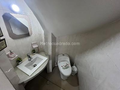 Casa de 5 alcobas en venta en Nicolas De Federman, Bogotá, 356 m² · foto 15 de 20