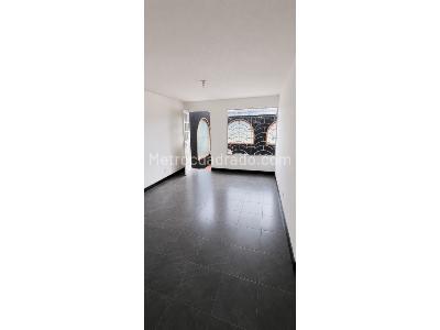 Casa en venta en Hipotecho, Bogotá · foto 3 de 11