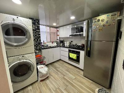 Apartamento de 2 alcobas en venta en Quinta Paredes, Bogotá, 60 m² · foto 12 de 20