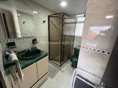 Apartamento de 2 alcobas en venta en Quinta Paredes, Bogotá, 60 m² · foto 7 de 20