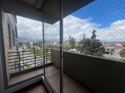 Apartamento en venta en Quinta Paredes, Bogotá · foto 3 de 20