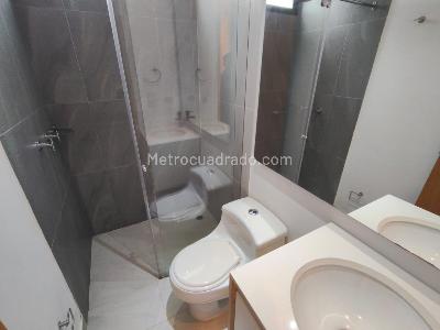 Apartamento de 2 alcobas en venta en Santa Barbara Central Usaquen, Bogotá, 62 m² · foto 10 de 20
