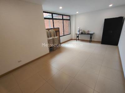 Apartamento de 2 alcobas en venta en Santa Barbara Central Usaquen, Bogotá, 62 m² · foto 17 de 20