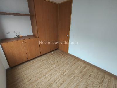 Apartamento de 2 alcobas en venta en Santa Barbara Central Usaquen, Bogotá, 62 m² · foto 6 de 20