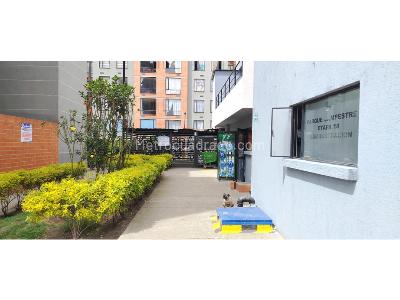 Apartamento de 2 alcobas en venta en Parque Campestre, Soacha, 45 m² · foto 15 de 19