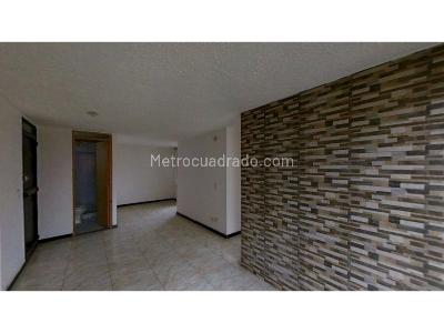 Apartamento de 2 alcobas en venta en Parque Campestre, Soacha, 45 m² · foto 2 de 19