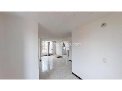 Apartamento de 2 alcobas en venta en Parque Campestre, Soacha, 45 m² · foto 3 de 19