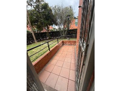 Apartamento de 3 alcobas en venta en Pinar, Bogotá, 64 m² · foto 9 de 17
