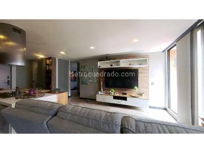 Apartamento de 2 alcobas en venta en Chico Navarra, Bogotá, 82 m² · foto 3 de 17