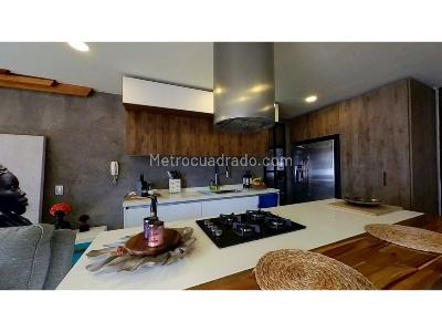 Apartamento de 2 alcobas en venta en Chico Navarra, Bogotá, 82 m² · foto 4 de 17