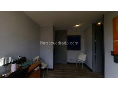 Apartamento de 2 alcobas en venta en Chico Navarra, Bogotá, 82 m² · foto 7 de 17