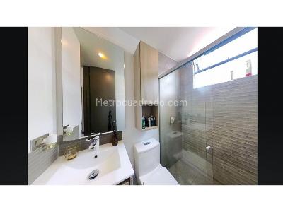 Apartamento de 2 alcobas en venta en Chico Navarra, Bogotá, 82 m² · foto 11 de 17