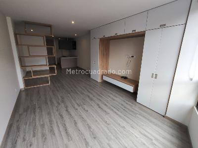 Apartaestudio en venta en La Macarena, Bogotá, 34 m² · foto 2 de 5