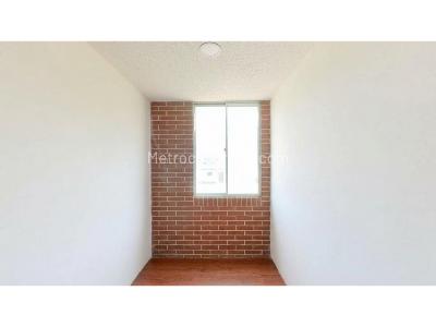 Apartamento de 3 alcobas en venta en Colsubsidio Maipore, Soacha, 47 m² · foto 9 de 20