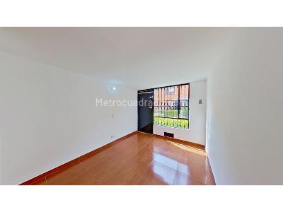 Casa de 3 alcobas en venta en Parque Campestre, Soacha, 60 m² · foto 3 de 19