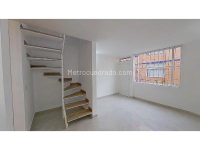 Casa en venta en San Antonio, Bogotá · foto 2 de 10