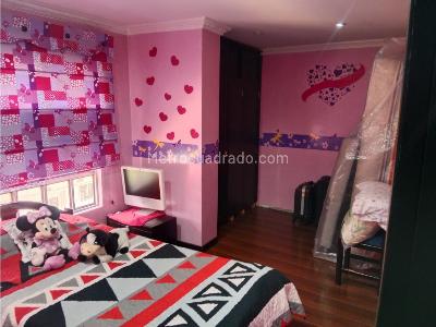 Casa de 5 alcobas en venta en La Francia, Bogotá, 380 m² · foto 14 de 20