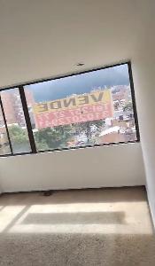 Apartamento en venta en El Lago, Bogotá · foto 2 de 3