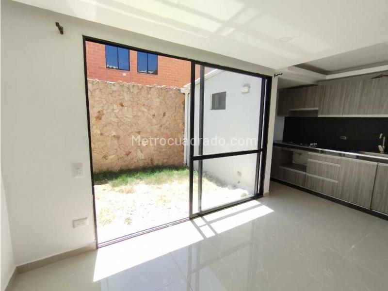 Casa en Arriendo, Alfaguara, Jamundi - Más
