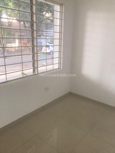 Local Comercial en Arriendo, Tequendama, Cali - Más