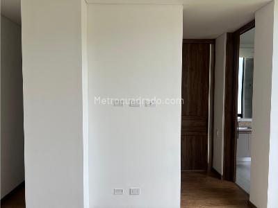 Apartaestudio en venta en Senior Suites, Chía, 61 m² · foto 13 de 20